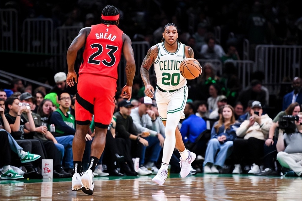 魔术爆发新星，险胜刷新纪录，凯尔特人球队迎来希望！的简单介绍